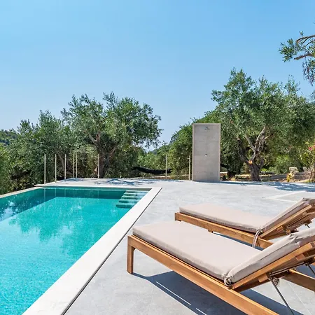 Alex Bar 게스트하우스