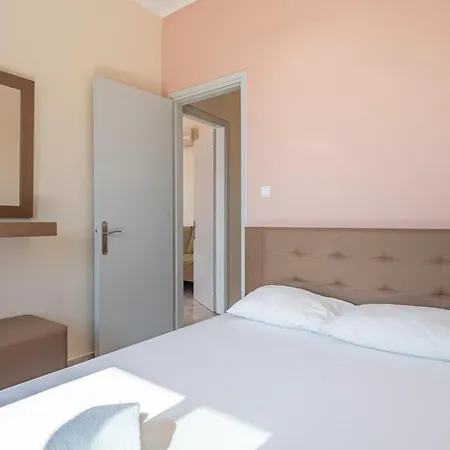Vendégház Alex Bar 3*